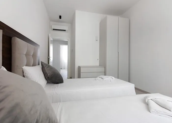 Le Dodici Porte - Porta San Vitale 6 By District Apartment Bologna