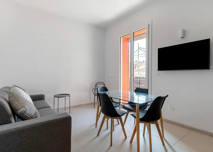 Le Dodici Porte - Porta San Vitale 6 By District