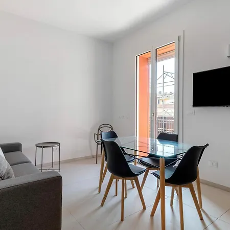 Le Dodici Porte - Porta San Vitale 6 By District