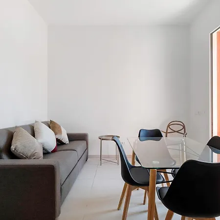 Le Dodici Porte - Porta San Vitale 6 By District