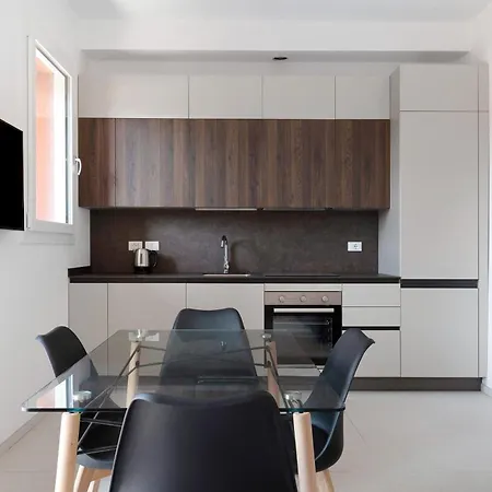 Le Dodici Porte - Porta San Vitale 6 By District * Boloňa